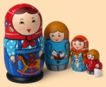 Матрёшка Девочка с игрушкой (малая, 5 мест)