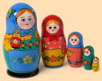 Матрёшка Дашенька с матрёшкой средняя (5 мест)